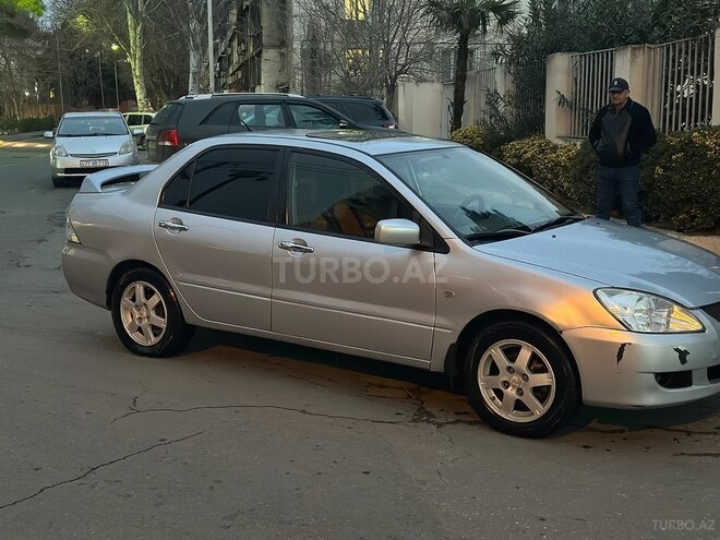 Mitsubishi Lancer 2007, 235,000 km - 1.6 l - Bakı