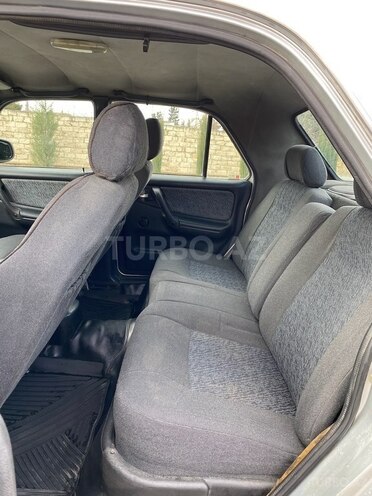 GAZ 31105 2005, 235,800 km - 2.3 l - Bakı