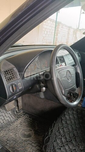 Mercedes C 220 1999, 653,690 km - 2.2 l - Bakı