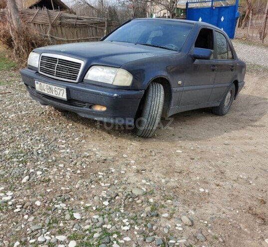 Mercedes C 220 1999, 653,690 km - 2.2 l - Bakı