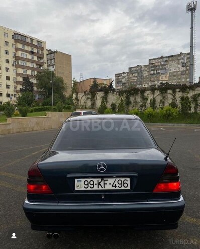 Mercedes C 240 2000, 373,000 km - 2.4 l - Bakı
