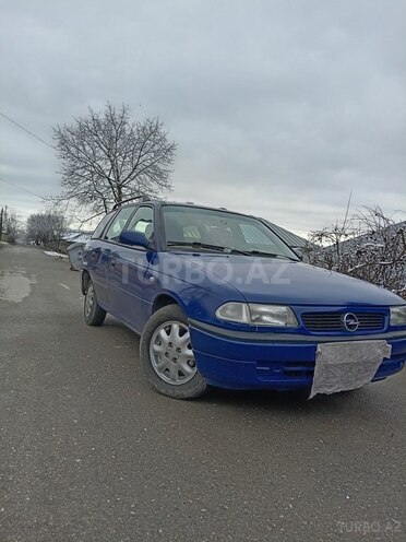 Opel Astra 1999, 98,653 km - 1.6 l - Şamaxı