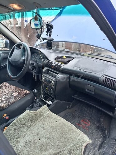 Opel Astra 1999, 98,653 km - 1.6 l - Şamaxı