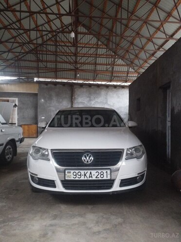 Volkswagen Passat 2010, 200,000 km - 1.8 l - Gəncə