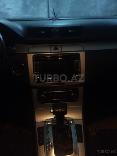 Volkswagen Passat 2010, 200,000 km - 1.8 l - Gəncə