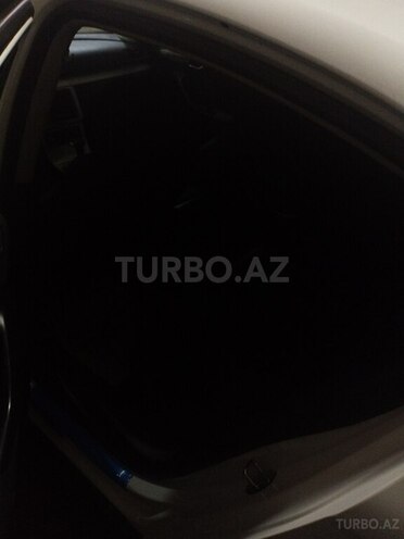 Volkswagen Passat 2010, 200,000 km - 1.8 l - Gəncə