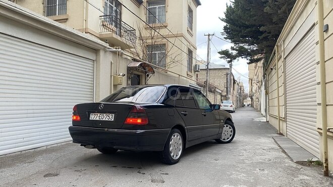 Mercedes C 200 1998, 310,000 km - 2.0 l - Bakı