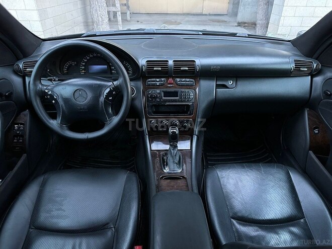 Mercedes C 240 2002, 212,453 km - 2.4 l - Bakı