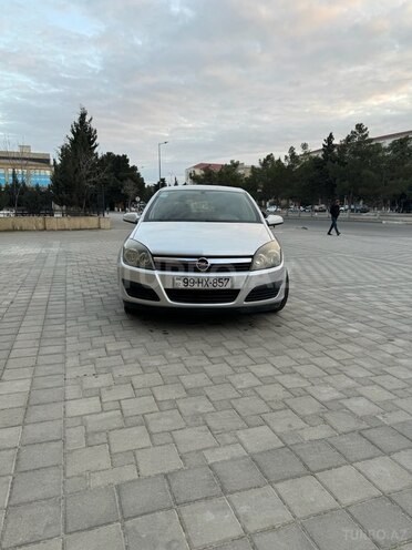 Opel Astra 2005, 178,000 km - 2.0 l - Sumqayıt