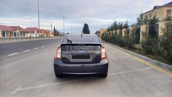Toyota Prius 2013, 231,000 km - 1.8 л - Bakı