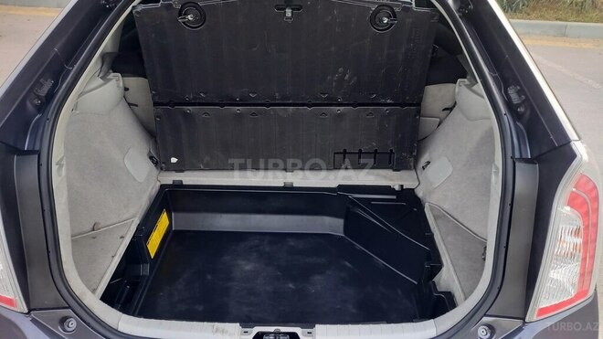 Toyota Prius 2013, 231,000 km - 1.8 л - Bakı