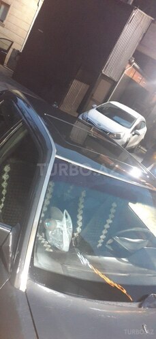 Mercedes E 200 1991, 220,000 km - 2.0 l - Bakı