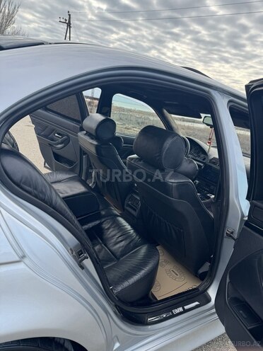 BMW 528 1998, 378,000 km - 2.8 л - Bakı