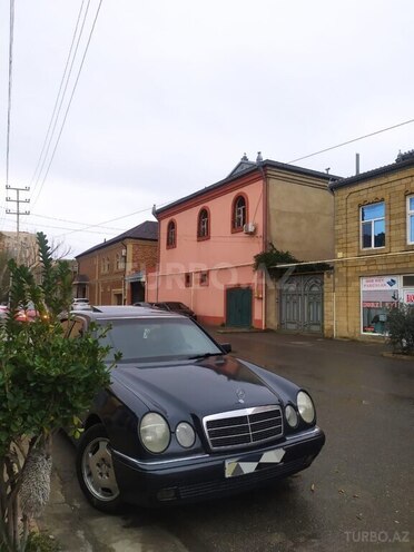 Mercedes E 230 1996, 395,000 km - 2.3 l - Bakı