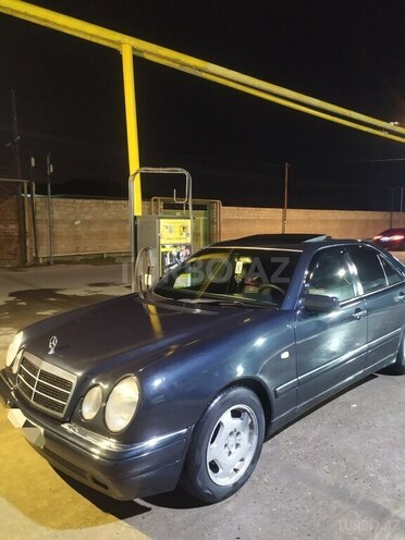Mercedes E 230 1996, 395,000 km - 2.3 l - Bakı