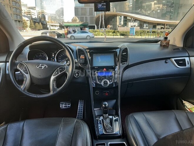 Hyundai i30 2011, 196,800 km - 1.6 l - Bakı