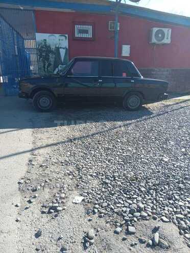 LADA (VAZ) 2107 2007, 47,852 km - 1.6 l - Salyan