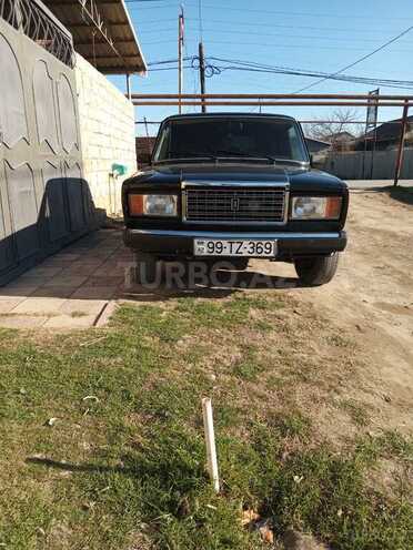 LADA (VAZ) 2107 2007, 47,852 km - 1.6 l - Salyan