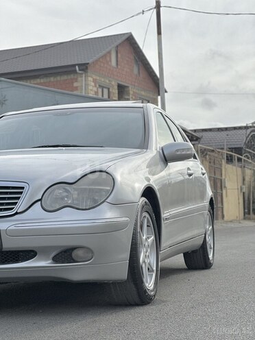 Mercedes C 200 2000, 257,500 km - 2.0 л - Bakı