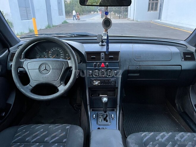 Mercedes C 200 1998, 312,000 km - 2.0 l - Bakı