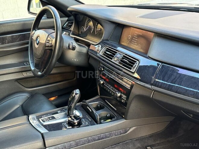 BMW 750 2009, 119,000 km - 4.4 l - Bakı