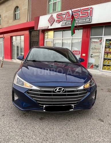 Hyundai Elantra 2018, 80,000 km - 2.0 л - Bakı