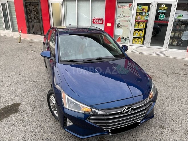 Hyundai Elantra 2018, 80,000 km - 2.0 л - Bakı