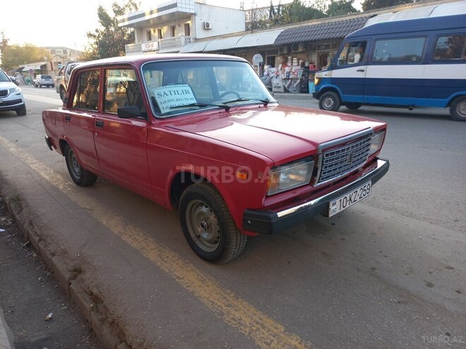 LADA (VAZ) 2107 1993, 100,000 km - 1.6 l - Salyan