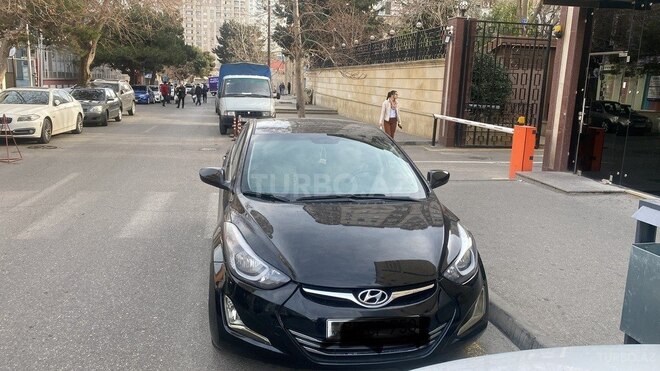 Hyundai Elantra 2014, 175,418 km - 1.8 l - Bakı