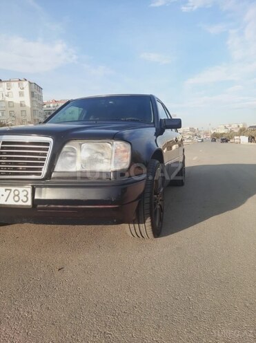 Mercedes E 200 1995, 500,000 km - 2.0 l - Bakı