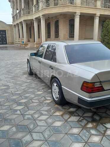 Mercedes E 200 1993, 353,263 km - 2.0 l - Şəmkir