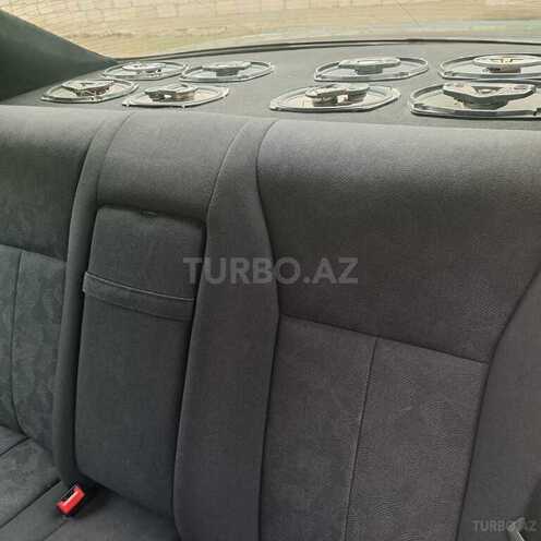 Mercedes E 240 2000, 390,000 km - 2.6 l - Bakı