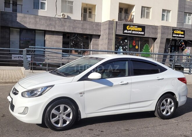 Hyundai Accent 2014, 186,000 km - 1.6 l - Bakı