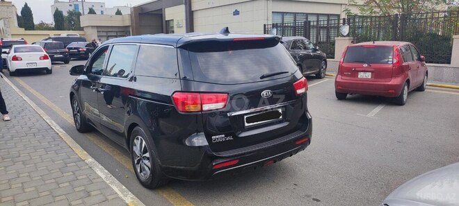 Kia Carnival 2015, 124,000 km - 3.3 л - Bakı