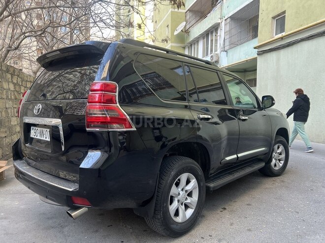 Toyota Prado 2011, 221,000 km - 2.7 л - Bakı