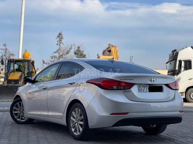 Hyundai Elantra 2015, 142,000 km - 1.8 l - Bakı