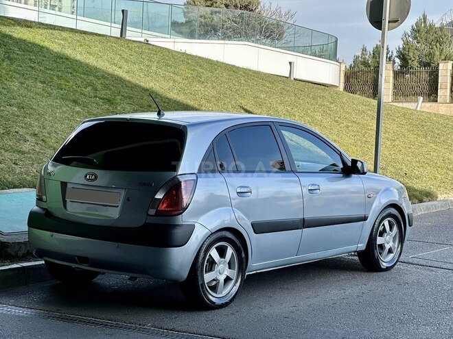 Kia Rio 2006, 395,000 km - 1.5 l - Bakı