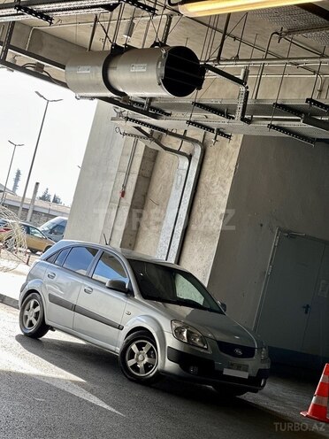 Kia Rio 2006, 395,000 km - 1.5 l - Bakı