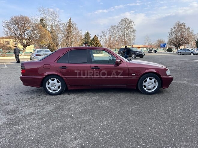 Mercedes C 180 1999, 229,728 km - 1.8 l - Qazax