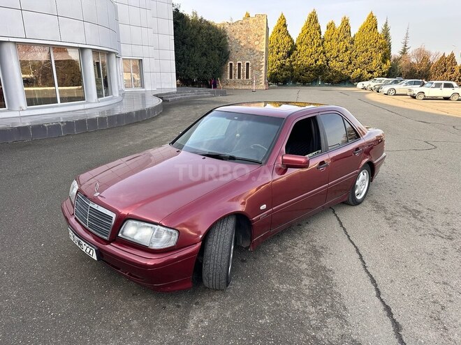 Mercedes C 180 1999, 229,728 km - 1.8 l - Qazax