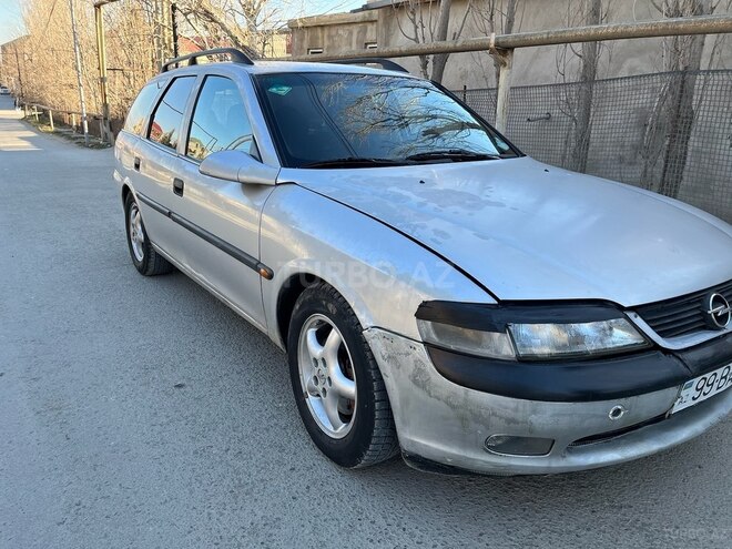Opel Vectra 1998, 200,000 km - 2.0 l - Bakı
