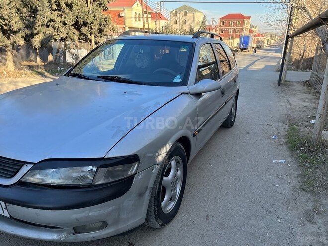 Opel Vectra 1998, 200,000 km - 2.0 l - Bakı