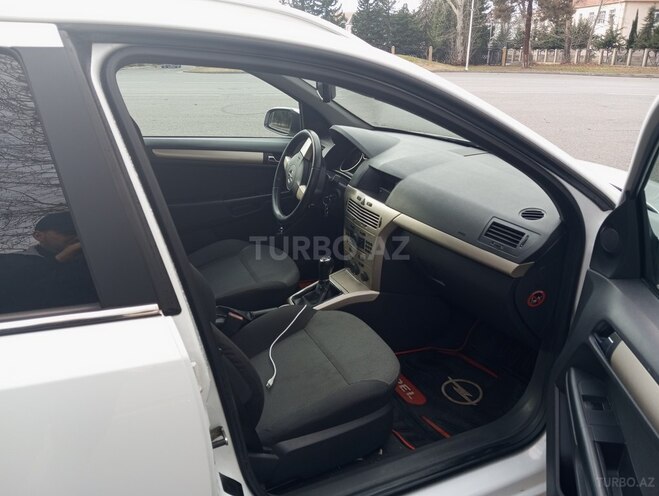 Opel Astra 2008, 245,000 km - 1.4 l - Bakı
