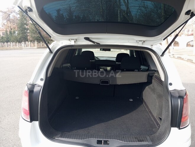 Opel Astra 2008, 245,000 km - 1.4 l - Bakı