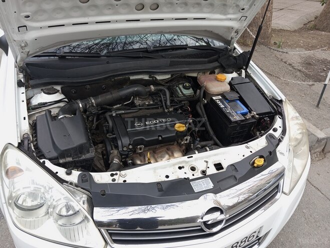 Opel Astra 2008, 245,000 km - 1.4 l - Bakı