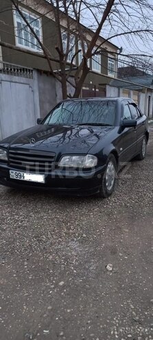Mercedes C 180 1998, 292,000 km - 2.0 л - Qusar