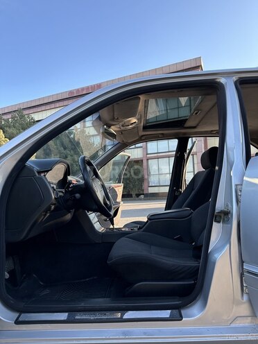 Mercedes E 220 2000, 400,000 km - 2.2 l - Bakı
