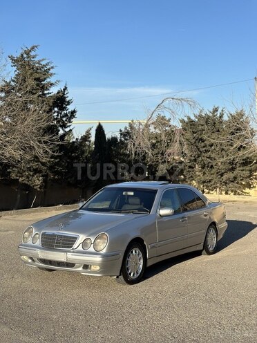 Mercedes E 220 2000, 400,000 km - 2.2 l - Bakı
