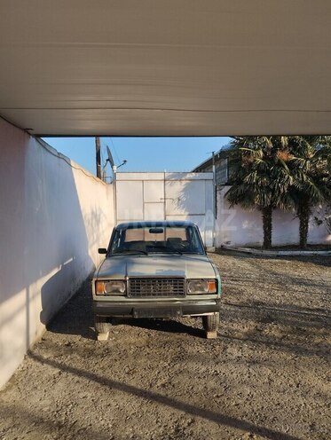 LADA (VAZ) 2107 2002, 45,839 km - 1.5 l - Ucar