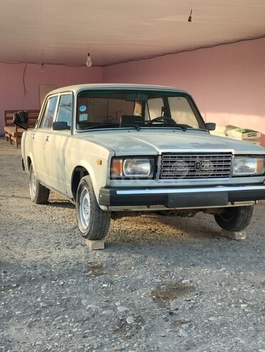 LADA (VAZ) 2107 2002, 45,839 km - 1.5 l - Ucar